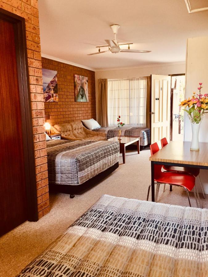 Colonial Motor Inn Pambula Exteriér fotografie